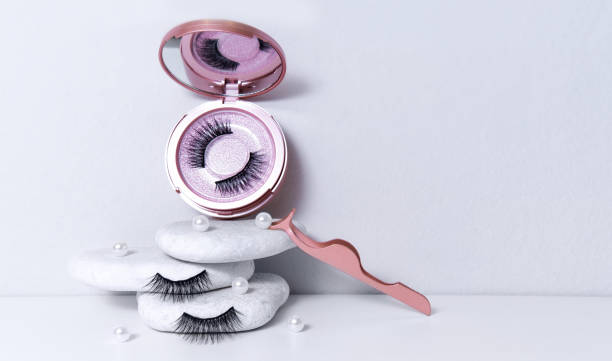 Are False Lashes Safe for Sensitive Eyes?