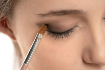 Are Single Eyeshadows Better Than Palettes?