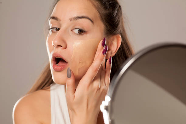 Why Does My Foundation Look Cakey After a Few Hours?