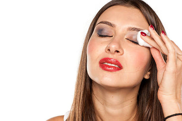 How Do I Remove Waterproof Lash Adhesive Safely?