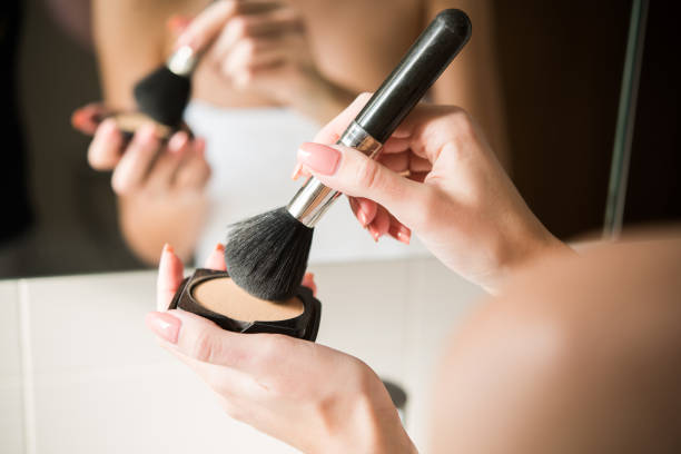 Can Face Powder Help Control Shine All Day?