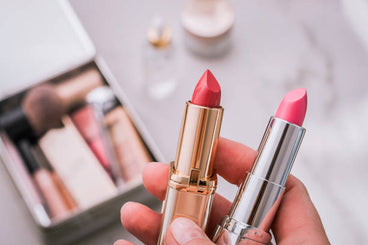 How Do I Make My Lips Look Fuller with Lipstick?