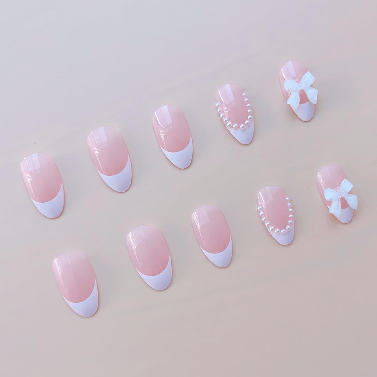 24 Pcs French Tip Press On Nails - Short Almond Bow Fake Nails with Pearl Designs - White French Tip False Nails - Reusable Artificial Nails for Women & Girls