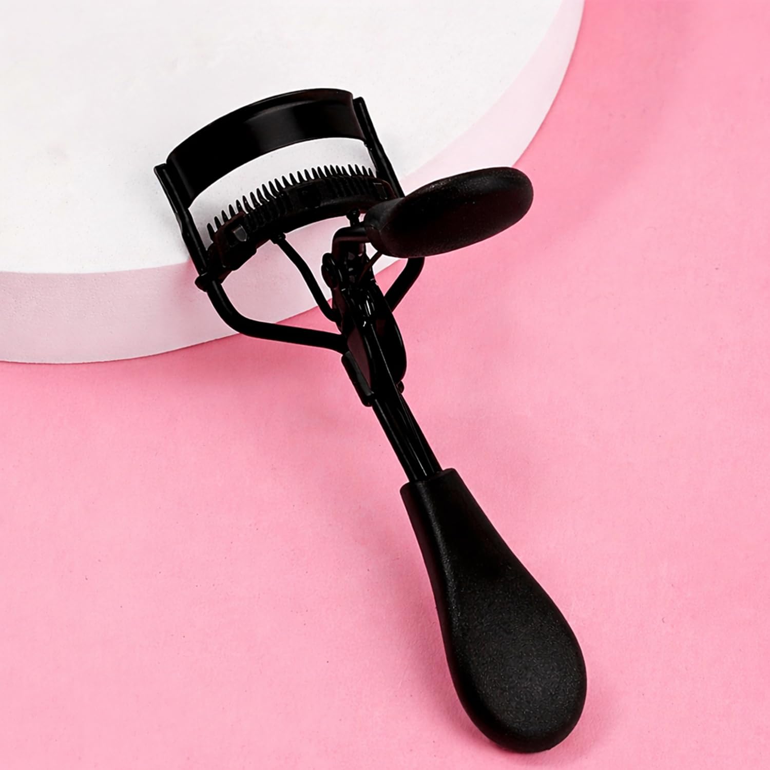 Portable Eyelash Curler with Comb, Lash Separator Curler Tool, Stainless Steel Eyelash Curler for Curling and Shaping Lashes, Easy to Use Eye Makeup Tool, Black