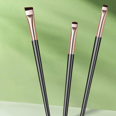 NULYLU 6pcs Angled Eyeliner Brush Set Black Gold Eye Makeup Kit Precision Eye Makeup Tool for Women Suitable