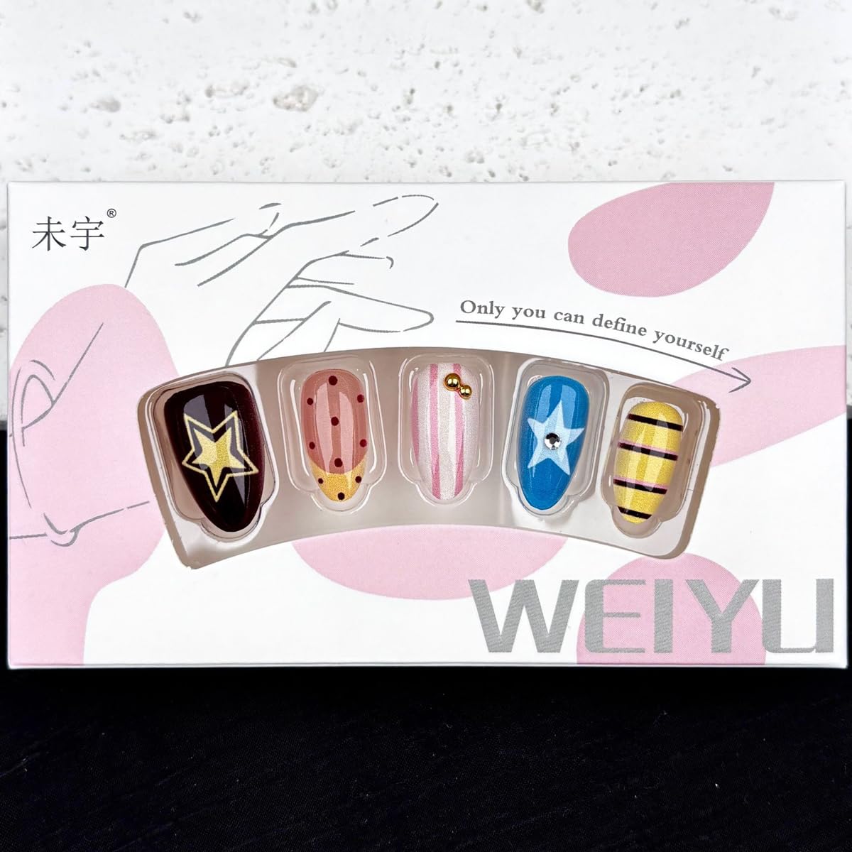 Y2K Press on Nails Medium Almond Fake Nails Colorful Polka Dot & Star Design Glossy Reusable False Nails with Metal Beads & Rhinestones Retro Aesthetic Glue on Nails for Women Manicure 24Pcs