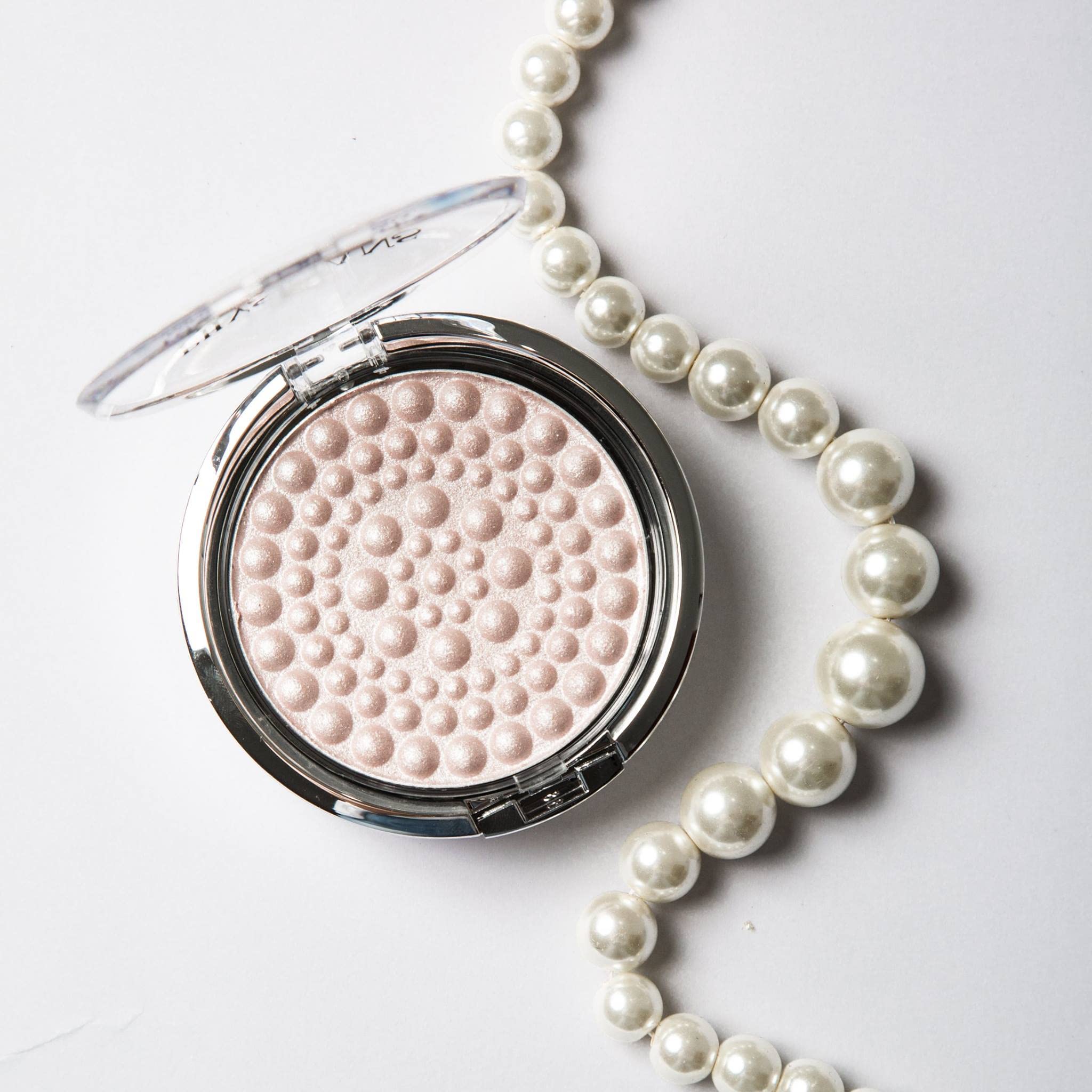 Physicians Formula Powder Palette Mineral Glow Pearls, Hypoallergenic Face Powder, Silky Smooth & Radiant Finish – Translucent Pearl