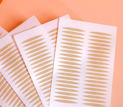 800 Pcs Makeup Breathable Lace Eyelid Tape Invisible Single Side Double Eyelid Stickers Big Eye Decoration Perfect for Hooded Droopy Uneven Small Eyes