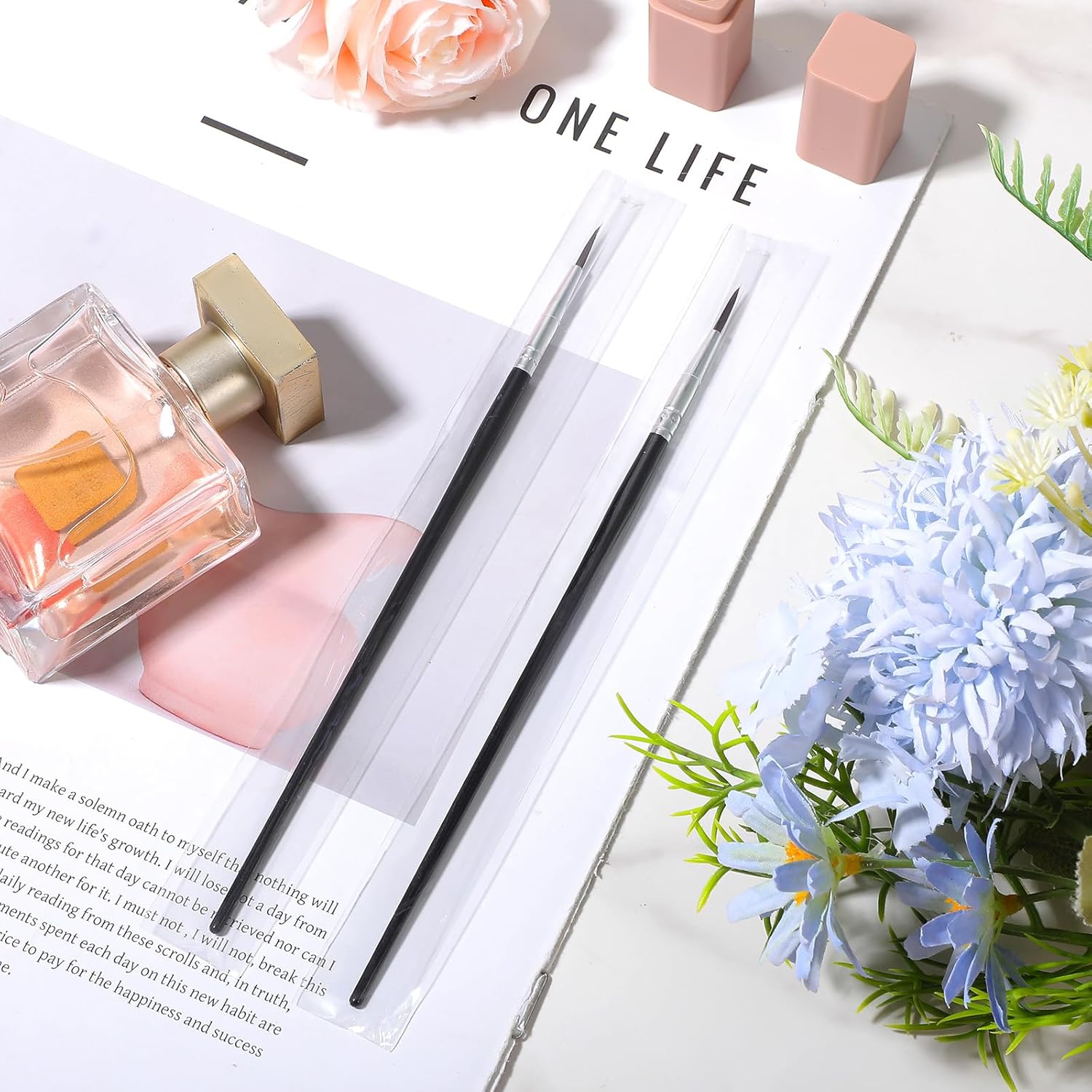 8 PCS Ultra Fine Point Eyeliner Brushes, Portable Eye Liner Makeup Tools for Women, Thin Eyeliner Gel Foundation Brushes, Cosmetic Liner Wands to Accurately Apply Gel and Wet Powder