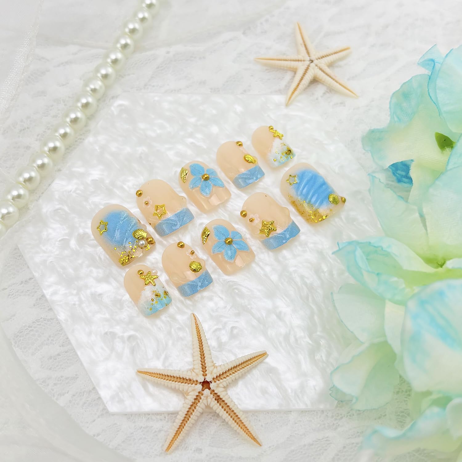 24pcs Blue Press on Nails Short Square French Tip Fake Nails 3D Flower False Nails with Gold Beads Designs Stick on Nails Summer Ocean Shell Starfish Conch Glue on Nails for Women Manicure Decoration