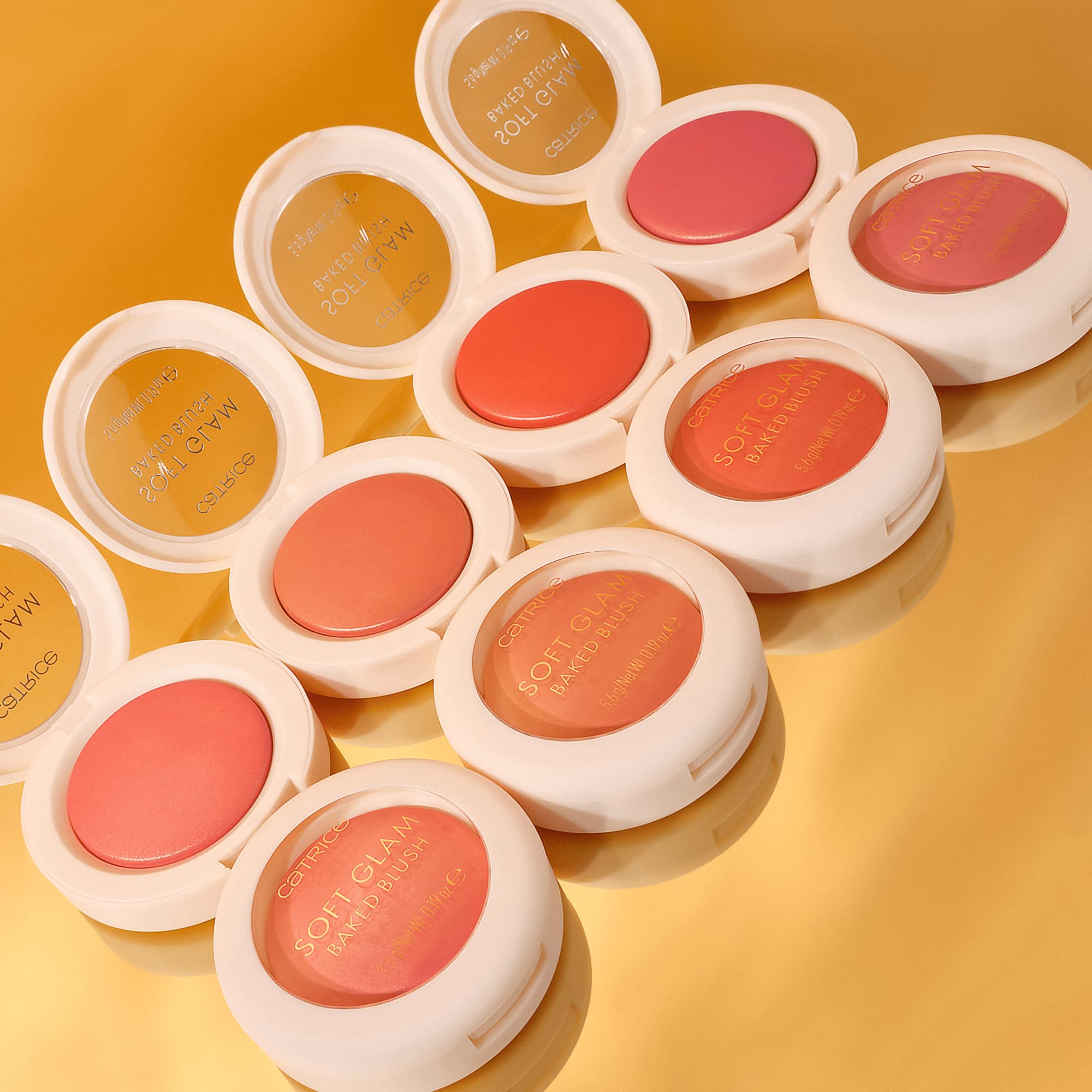 Catrice Soft Glam Baked Blush | Luminous, Lightweight Powder for Buildable Color | Vegan & Cruelty Free (040 | Midnight Berry)