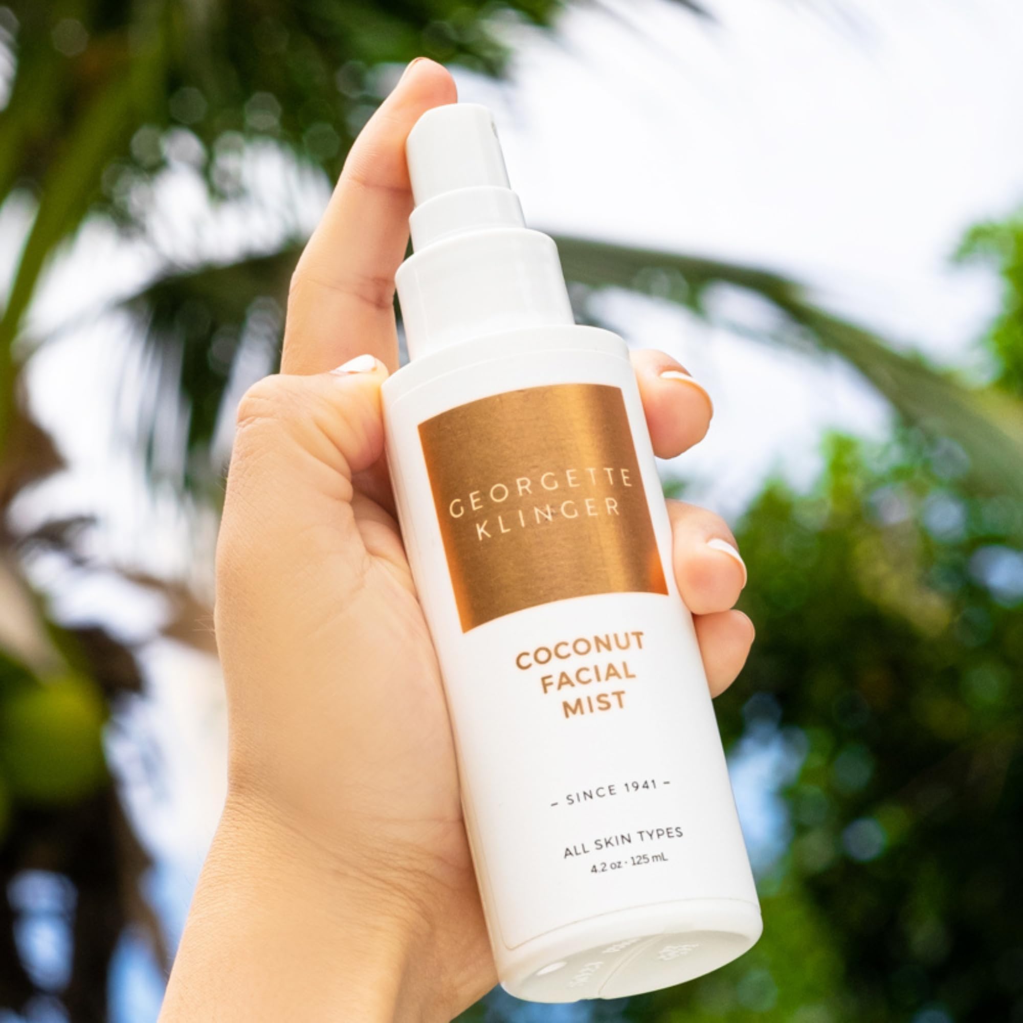 Georgette Klinger Coconut Facial Mist - Hydrating, Long-Lasting Makeup Setting Spray with Moisturizing Antioxidants for Dewy Matte Face, Protects and Plumps Dehydrated Skin - 4.2 oz