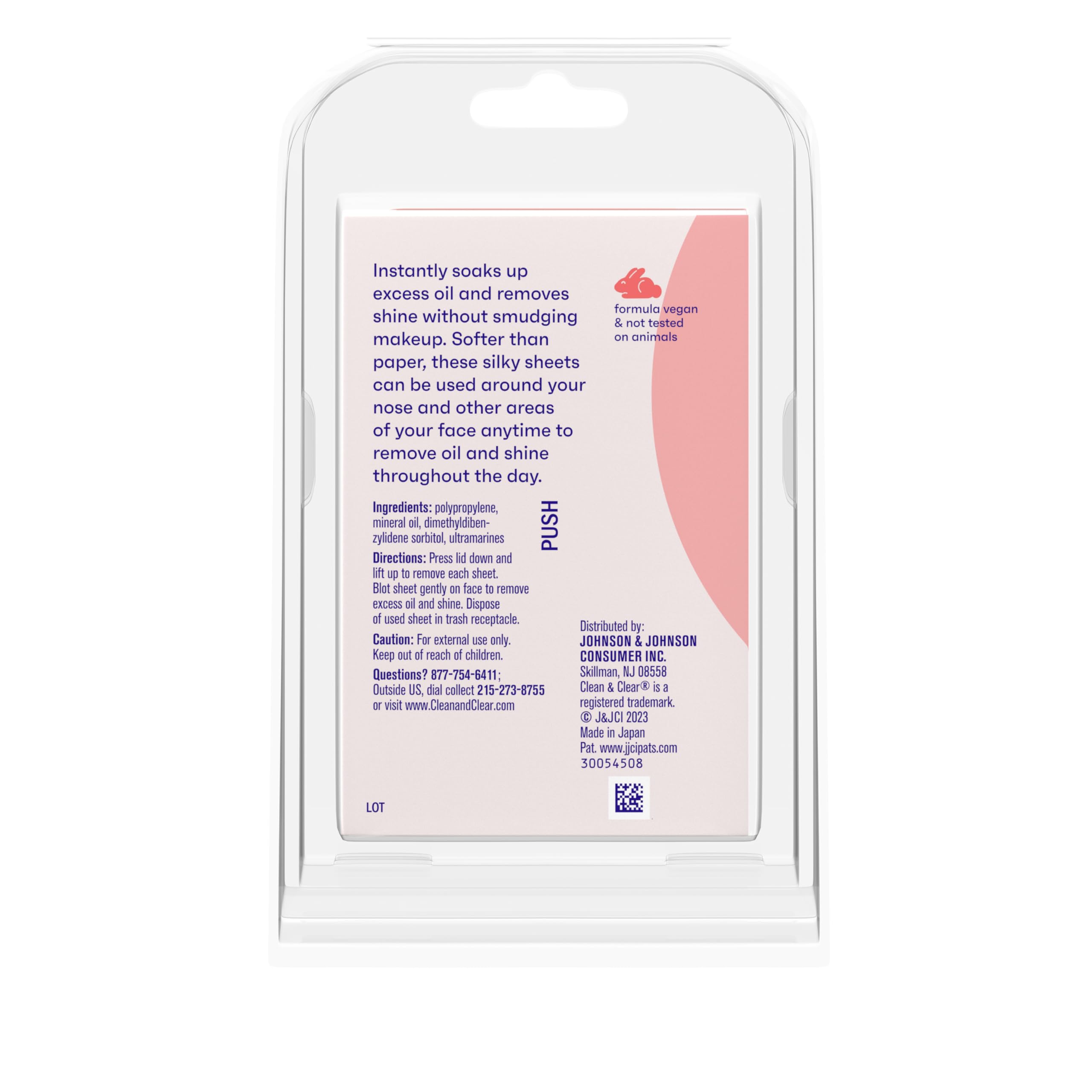 Clean & Clear Essentials Oil Absorbing Sheets, Portable Blotting Papers for Shine Control on the Face & Nose, Blotting Sheets Instantly Remove Excess Oil Without Smudging Makeup, 6 Pack