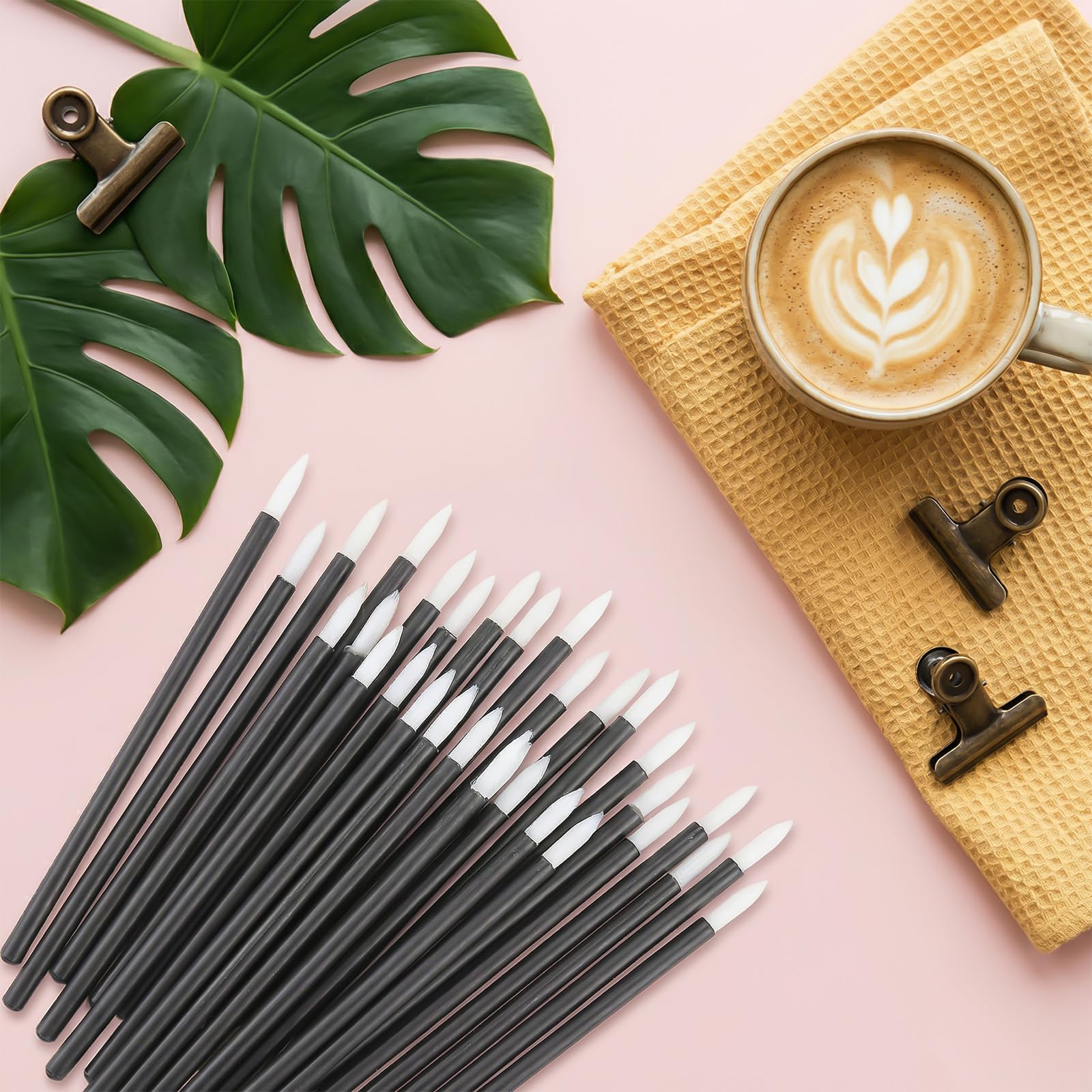 100 PCS Eyeliner Brushes, Fine Point Eyeliner Brush Kit, Disposable Eyeliners Applicator Tool for Precise Eye Makeup, Eyeshadow Applicators, Black Nylon Eye Liner Brushes