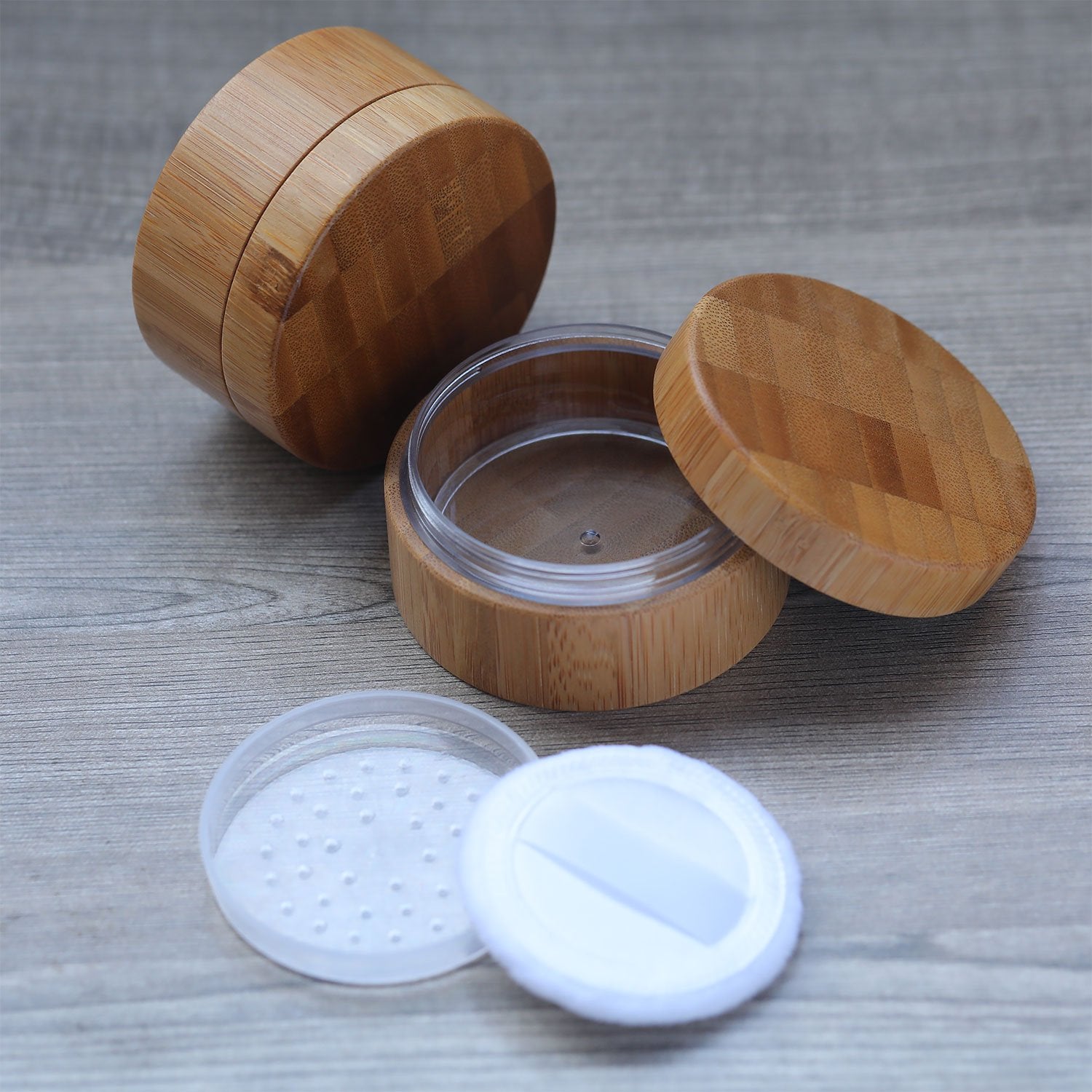 Frienda 30 ml Bamboo Loose Powder Puff and Container Empty Dusting Powder Jar for Body Face Makeup Travel Box Compact Case Holder with Sifter Lids and Puff
