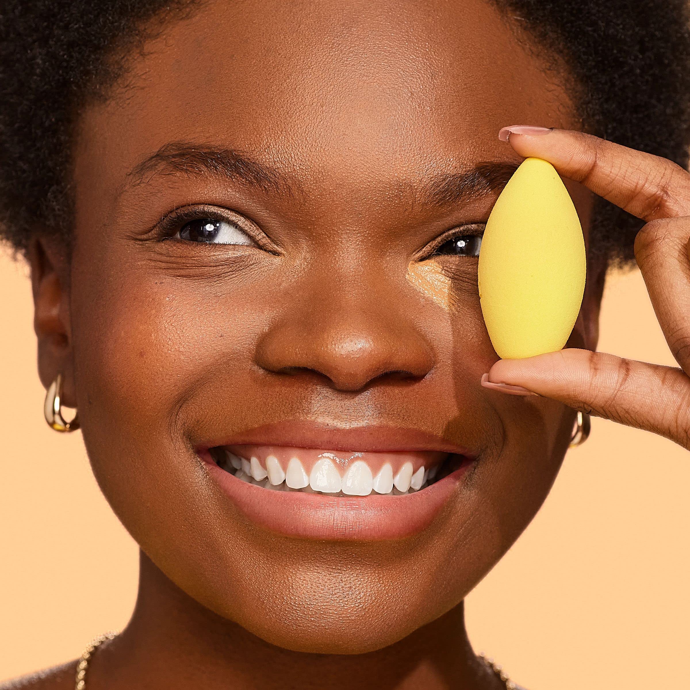 Real Techniques Miracle Concealer Sponge, Makeup Blending Sponge For Liquid & Cream Concealer, Elongated Shape For Precise Application Under Eyes & Tight Areas, Yellow, Latex-Free Foam, 2 Count