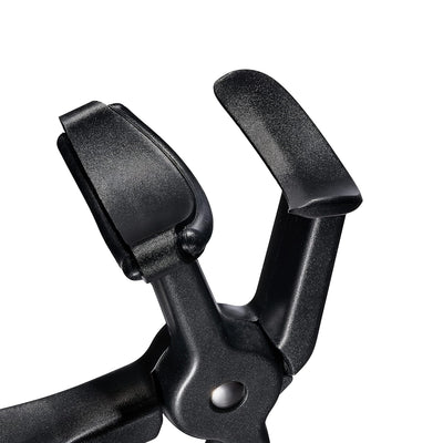 Revlon Comfort and Control Eyelash Curler, Easy to Use with Storage for Refill Pads
